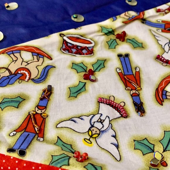 Handmade Xmas Tree Skirt Nutcracker Snowflakes Angels Beaded Quilted PomPom Trim - Picture 4 of 8